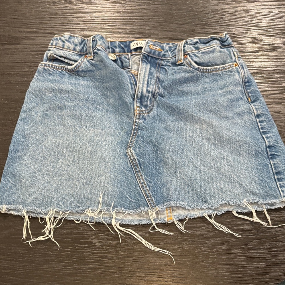 Zara Frayed Hem Blue Denim Mini Skirt